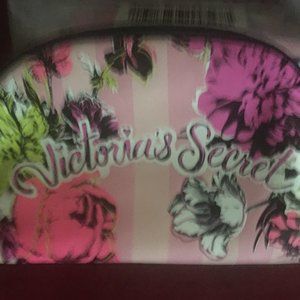 VS Lg Makeup bag